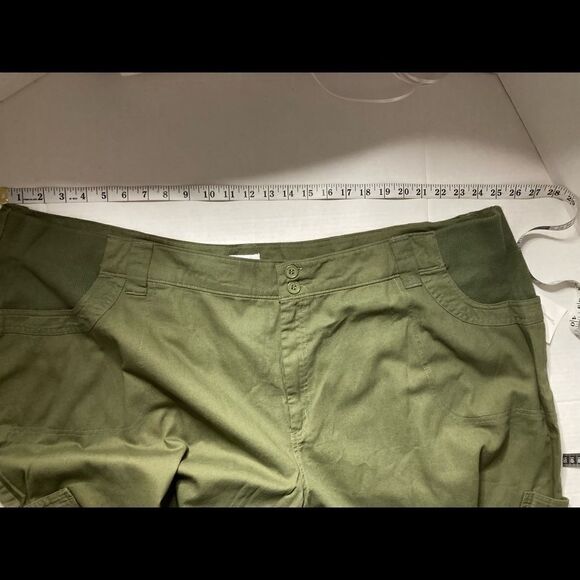 ONLY NECESSITIES, Olive Green Women’s Cargo Pants Inseam 27.5 Size 34WP Capri - Picture 12 of 16